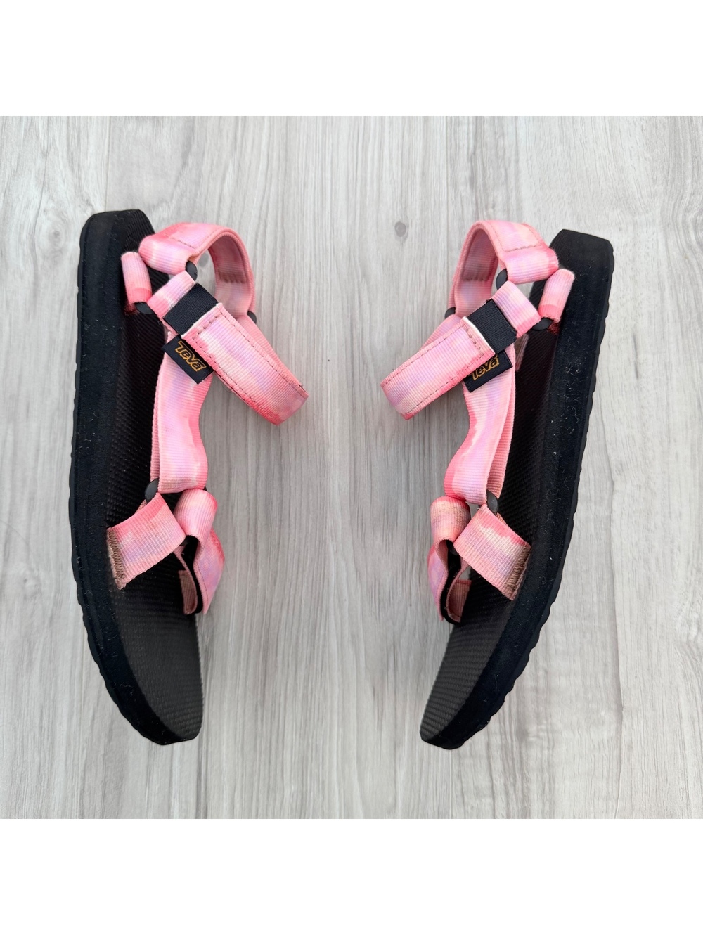 Teva sport sandals pink and black
